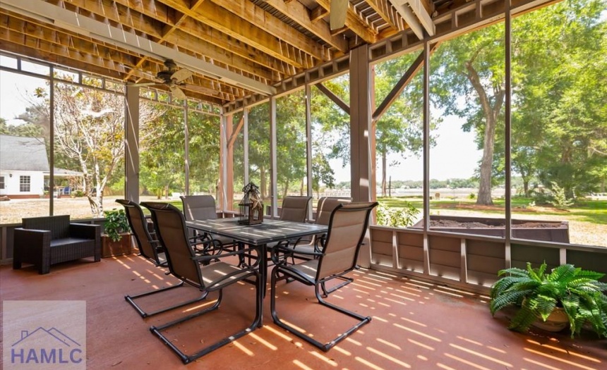 Screened Porch