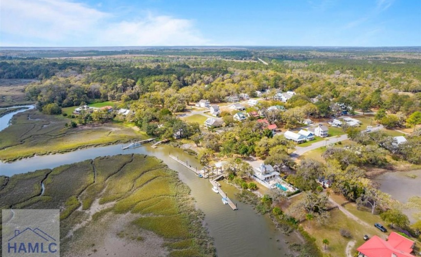 Yellow Bluff Community Amenities