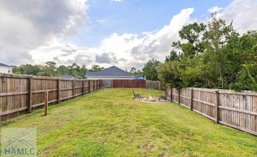 Huge yard and firepit