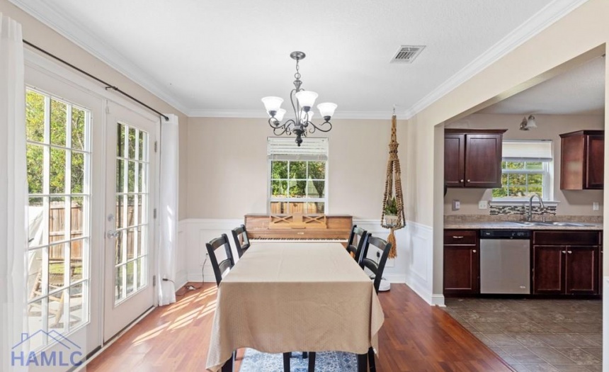 Light Dining room