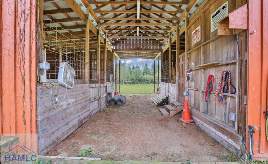 Horse Barn