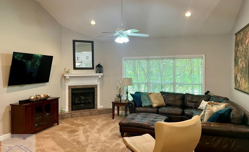 750 littlefield, United States 31546, 4 Bedrooms Bedrooms, 10 Rooms Rooms,3 BathroomsBathrooms,For Sale,littlefield,158694