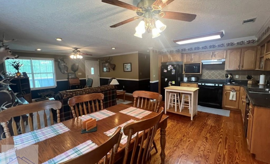 189 Sooner Dr, United States 31545, 3 Bedrooms Bedrooms, 7 Rooms Rooms,2 BathroomsBathrooms,For Sale,Sooner Dr,158695